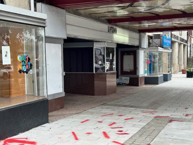 single-screen theater failure: Uptown closed in 2020